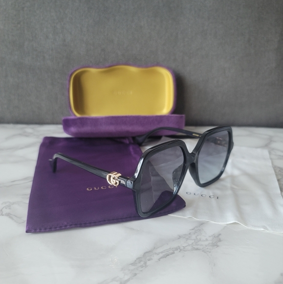 NEW Gucci Sunglasses GG1072SA With Case - Picture 3 of 16